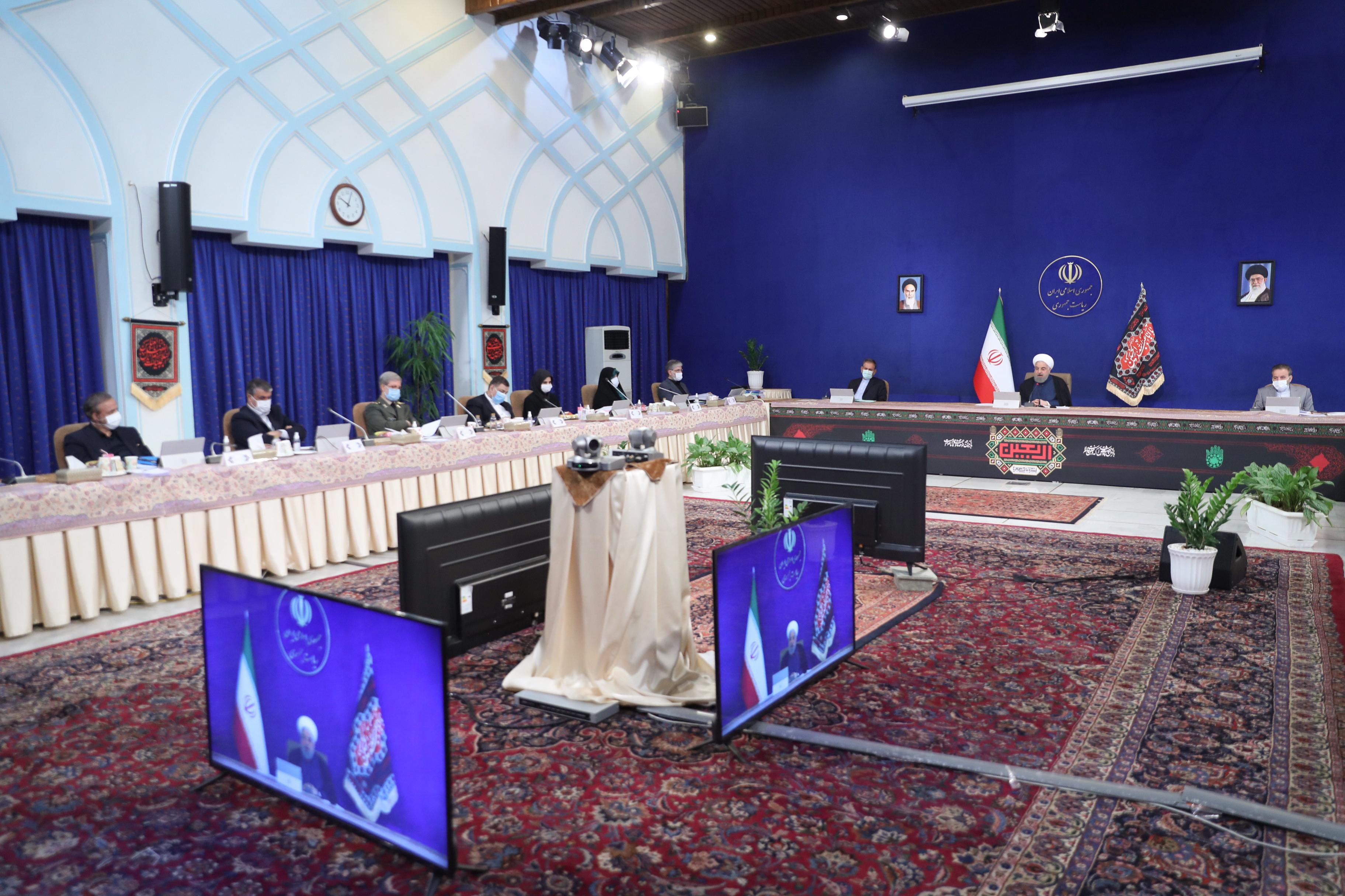 آیین نامه اجرایی رتبه بندی تولیدکنندگان کالاها، عرضه کنندگان خدمات و پیمانکاران طراحی – ساخت تصویب شد