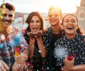 شادترین و غمگین‌ترین کشورهای جهان؛ فنلاند اول، افغانستان آخر/ ایران در رتبه ۷۷