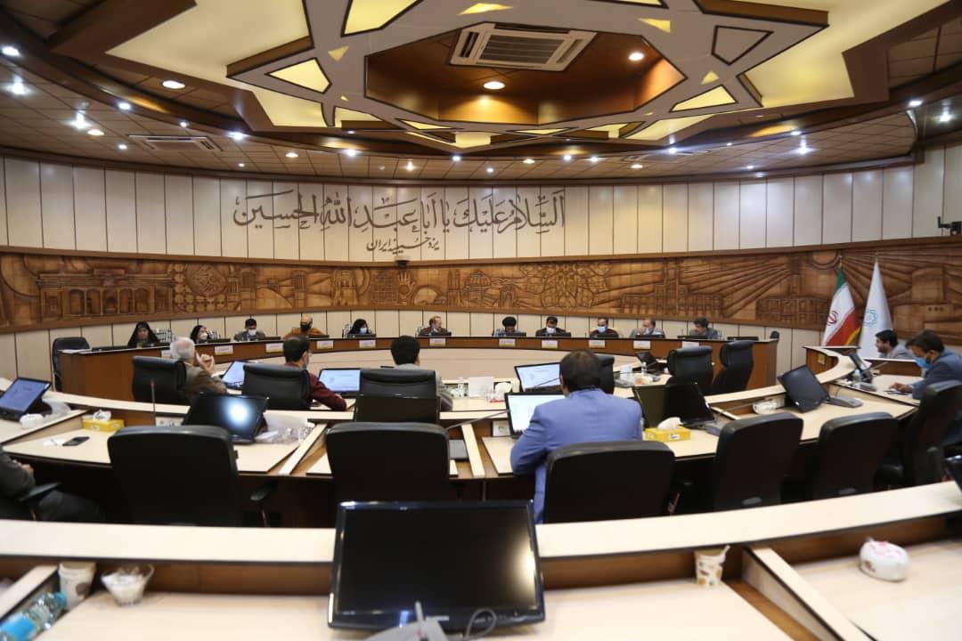 بررسی طرح پر حاشیه میدان جانباز در صحن علنی شورای اسلامی شهر یزد
