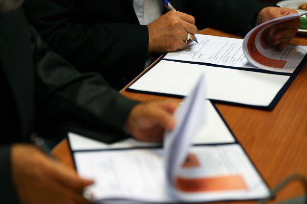 انعقاد بیش از ۳۷۰ قرارداد و تفاهم نامه؛حاصل حمایت های نمایشگاهی از صنایع یزد