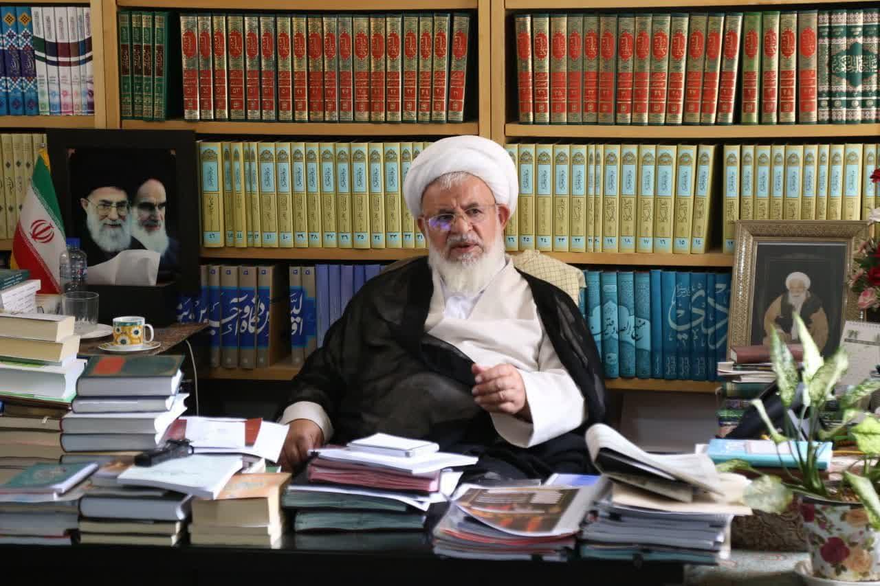 یادواره شهدای خبرنگار راه کمال را به نسل جوان معرفی کند