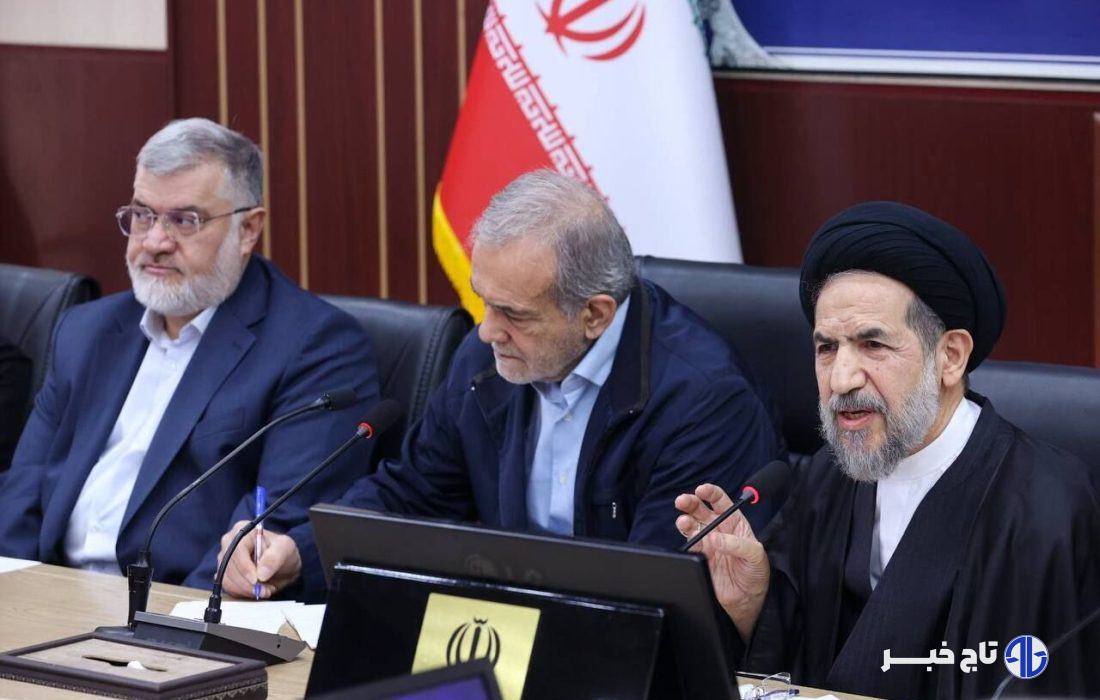 حجت‌الاسلام ابوترابی‌فرد: همه باید برای حل مشکلات کشور به دولت کمک کنند