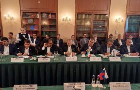 ایران و روسیه بر رفع موانع همکاری و شتاب بخشی به اجرای توافقات تاکید کردند