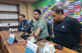اخباری: قطع ارتباط داور ویدئویی حق چادرملو را ضایع کرد؛ مقصران جوابگو باشند + فیلم
