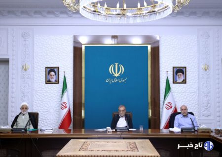 اختصاص ۱.۵ میلیارد دلار تسهیلات برای تامین تجهیزات نیروگاه‌های خورشیدی