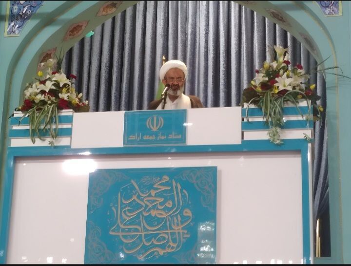 امام جمعه موقت اراک: عزت و سربلندی کشور در گرو حفظ روحیه مقاومت است