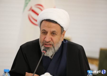 امام جمعه کرمان: واگذاری مدیریت ناترازی انرژی به استان‌ها نارضایتی را کاهش می‌دهد