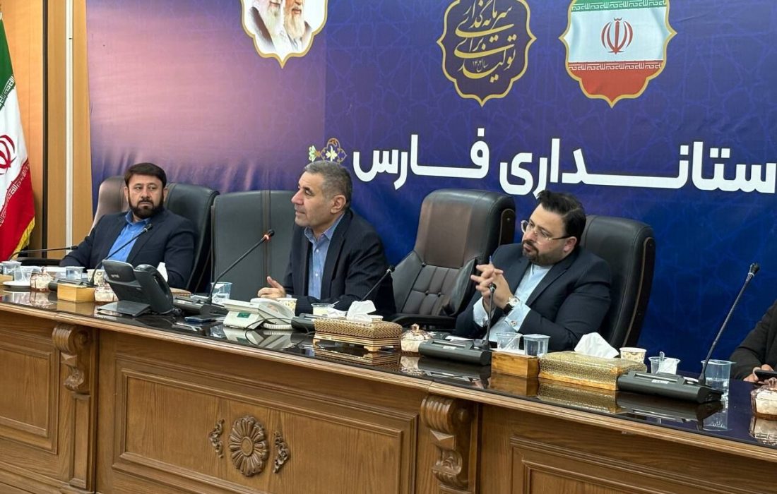 انتظار مشاور رئیس‌جمهور از احزاب/ ایده‌پرداز باشید و راه‌حل ارائه بدهید