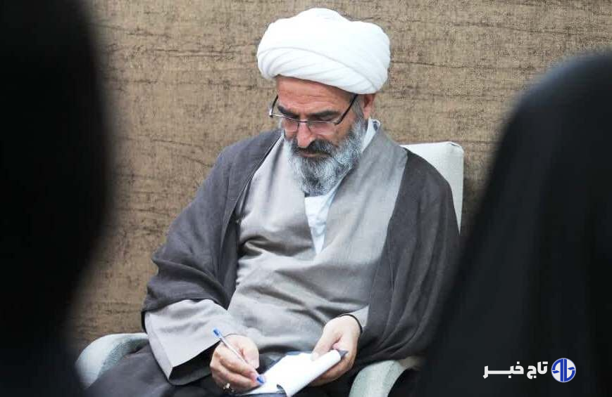 انتقاد امام جمعه سمنان از کمرنگ بودن مشوق‌های فرزندآوری