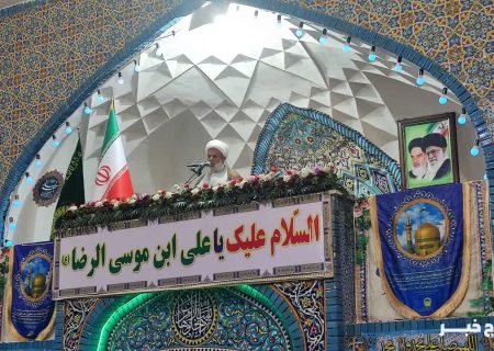خطیب جمعه بیرجند: جهان به نفع اسلام در حال تحول است