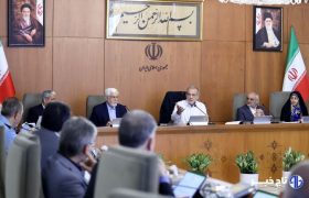 رئیس جمهوری : با همدلی داخلی ، آمریکایی ها نمی توانند از وضعیت ما سوء استفاده و طمع کنند