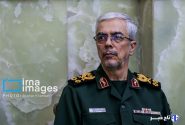 سرلشکر باقری: انسداد مرزهای شرقی با جدیت در حال انجام است