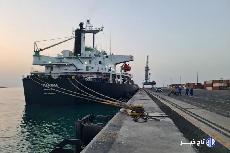 ظرفیت انبار کالاهای اساسی در بندرشهید بهشتی چابهار به ۲۰۰ هزار تن افزایش می‌یابد