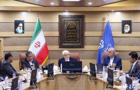 عارف: باید از تجارب علمی و فناوری سایر کشورها استفاده کرد