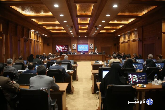 فرامرز عظیمی سرپرست شهرداری قم شد