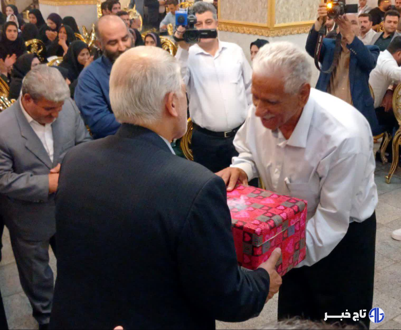 فیلم| گرامیداشت هفته معلم و تجلیل از فرهنگیان برتر پاکدشت