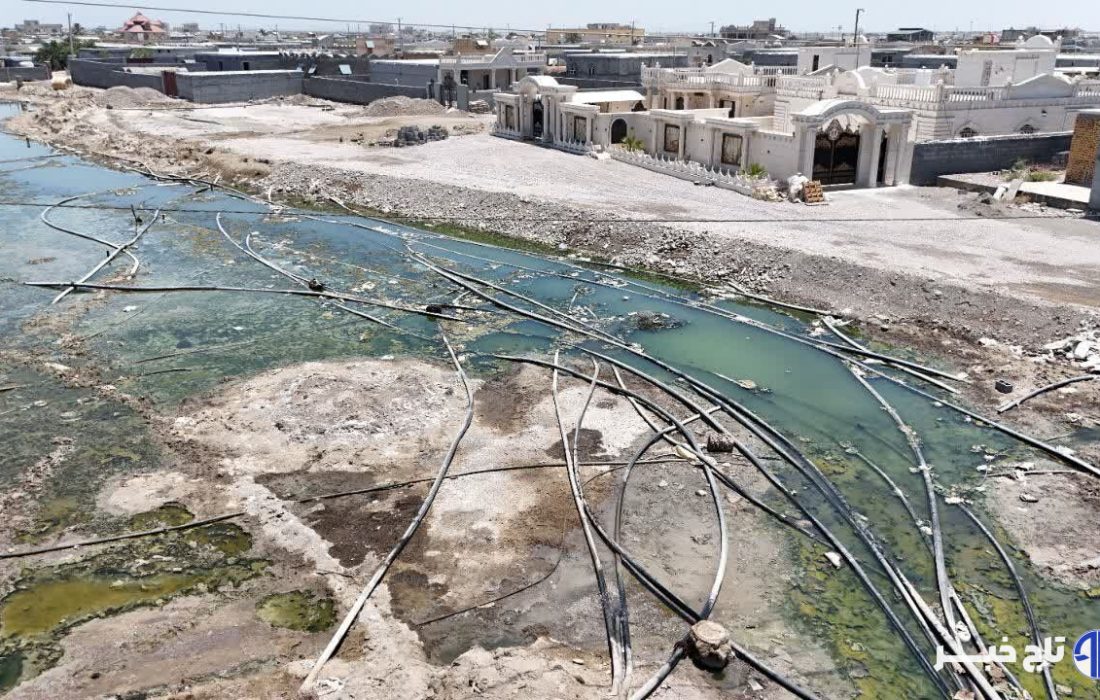 مرزبانان‌ هرمزگان ۴۰۰ هزار لیتر سوخت قاچاق در «بندر کلاهی میناب» کشف کردند