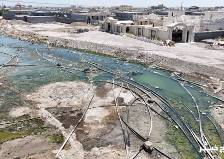 مرزبانان‌ هرمزگان ۴۰۰ هزار لیتر سوخت قاچاق در «بندر کلاهی میناب» کشف کردند