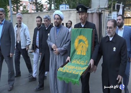 مشهد تا سنندج، زیر سایه خورشید
