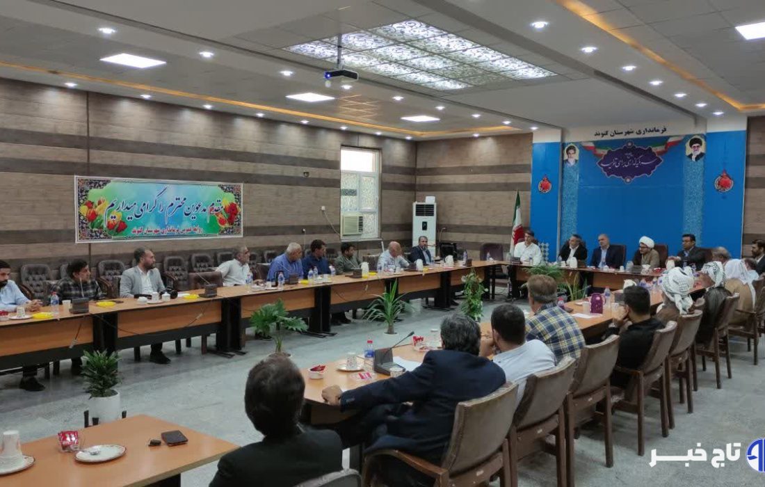 معاون استاندار خوزستان: حل مشکلات بدون مشارکت مردم امکان‌پذیر نیست