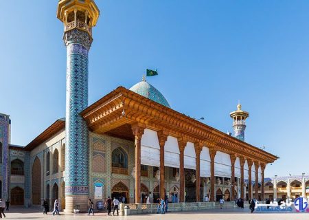 معماران هنرمند شاهچراغ (ع) تجلیل شدند/ هنر برای انتقال مفاهیم آسمانی