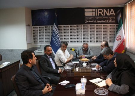 میزگرد تخصصی بررسی جایگاه روابط عمومی‌های استان مرکزی در ایرنا برگزار شد