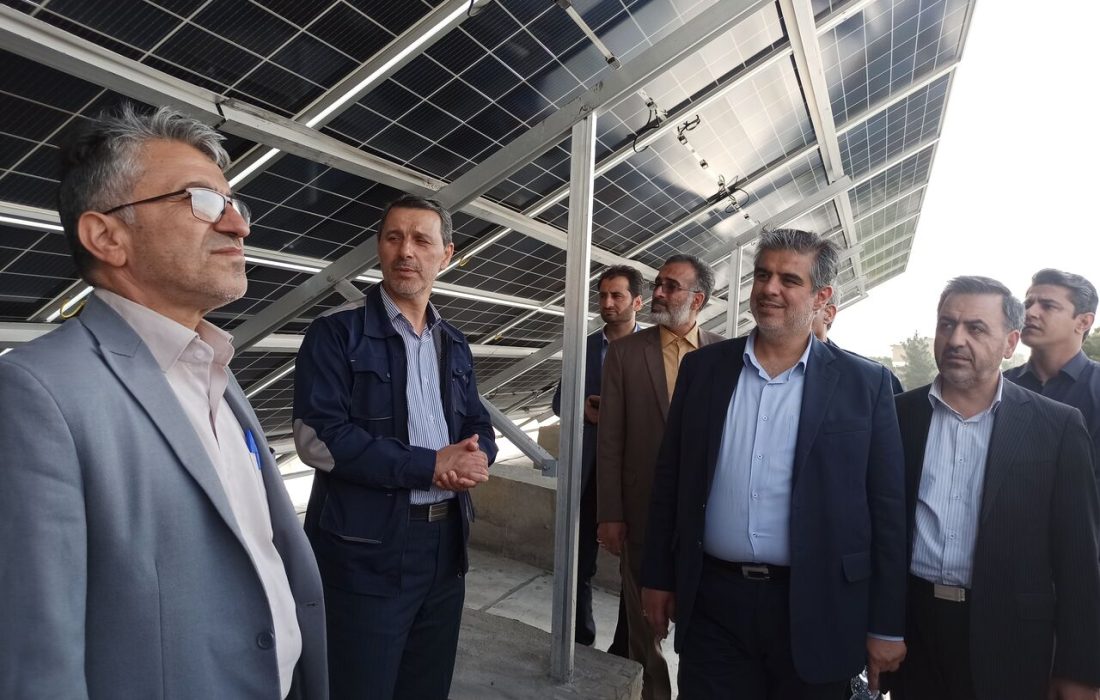 نیروگاه خورشیدی ۱۰۰ کیلوواتی شرکت آونگان اراک افتتاح شد