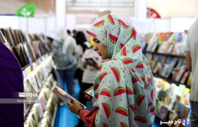 وضعیت نقد ادبی و روایت زیارت اول؛ نشست‌های دومین روز نمایشگاه کتاب