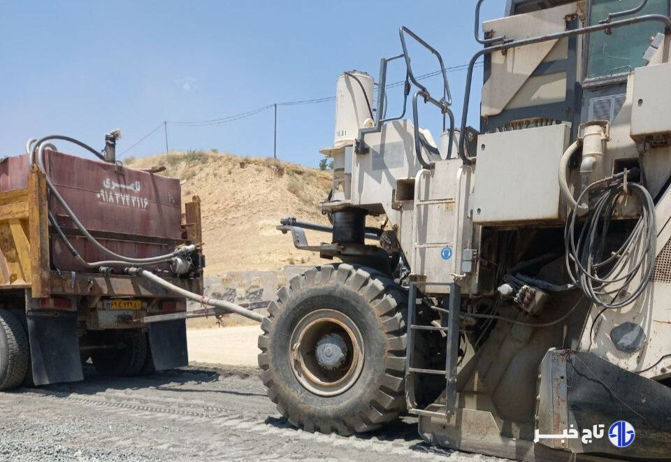 جاده روستای امروله رنگ آسفالت به خود گرفت