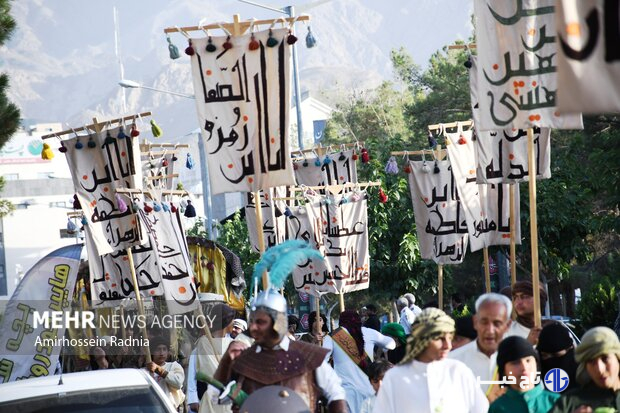 حرکت نمادین کاروان نینوا در بیرجند