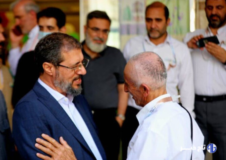 رئیس سازمان حج، زائران ایرانی را در طایف بدرقه کرد