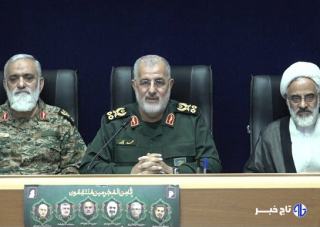 سرلشکر پاکپور: همه رزمندگان ما دستشان روی ماشه است