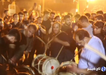 مراسم دمام‌زنی در شهر اهرم