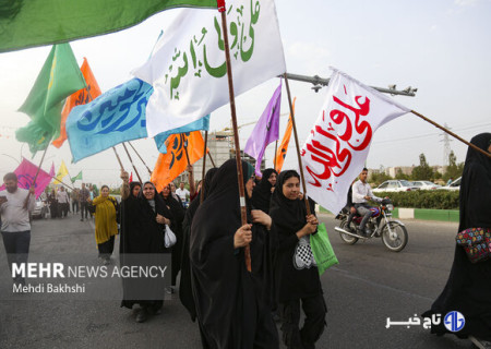 پردیسان قم، میزبان شادپیمایی باشکوه عید غدیر با مشارکت گسترده مردمی