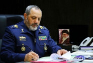 پیام های تبریک وزیر دفاع در پی انتصاب فرماندهان جدید نیروهای مسلح