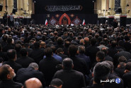 آخرین شب عزاداری محرم امسال در حسینیه امام خمینی(ره) برگزار شد