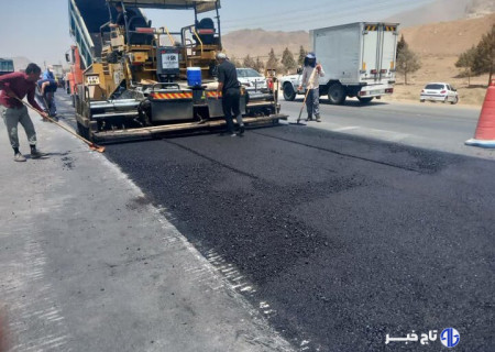 آغاز عملیات لکه‌گیری و روکش آسفالت گرم  در آزادراه کرج–قزوین