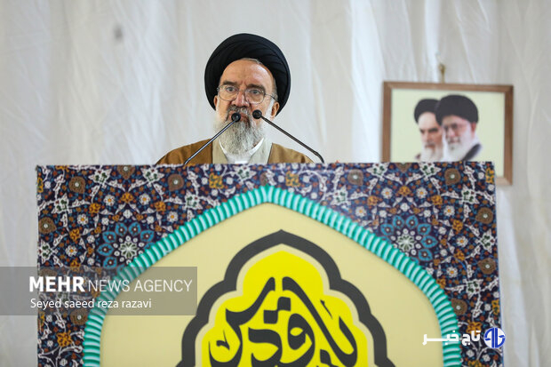 آیت‌الله خاتمی: دوقطبی‌سازی امت – ملت کاملاً نامربوط است