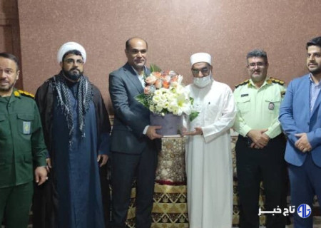 ائمه جمعه اهل سنت شهرستان عسلویه نقش مهمی در جهاد تبیین دارند
