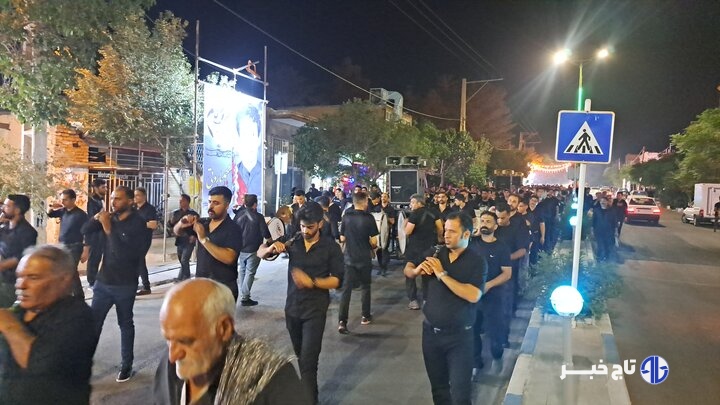 اردستان در شب تاسوعا غرق در ماتم شد