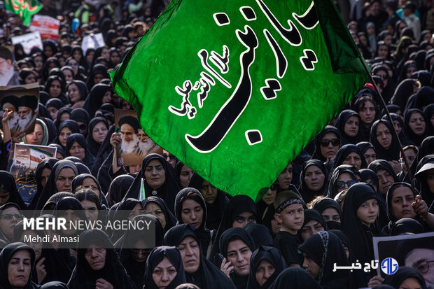 اعزام نخستین گروه خادمین قرارگاه زینبیه به شهر کربلا