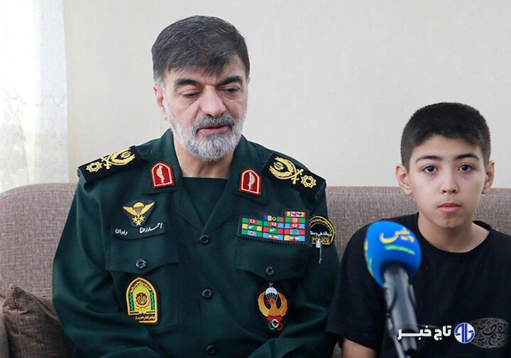 دیدار سردار رادان با ۴ خانواده شهید انتظامی در دفاع مقدس ۱۲ روزه