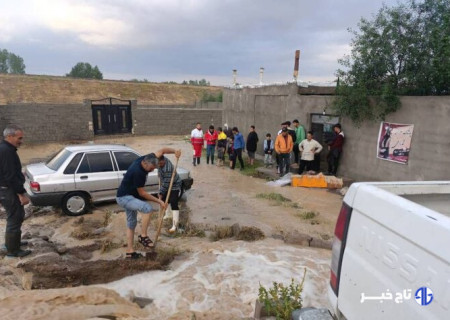 سیل و آب گرفتگی منازل در روستای حاجی آقا  شهرستان بستان‌آباد
