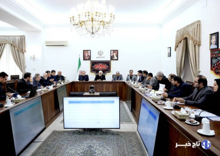 عارف: راهبرد دولت، تداوم پرداخت تسهیلات خرد برای اشتغال پایدار است