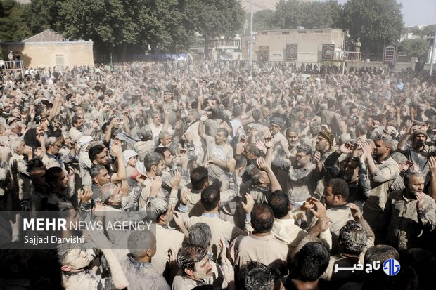 عزاداری روز عاشورا در شهر نورآباد