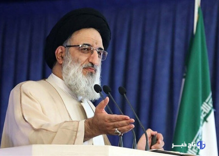 فضای مجازی را باید از اشغال دشمن خارج کنیم