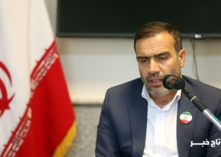 مردم در جنگ اخیر در کنار سجیل‌های غول پیکر و نقطه زن در صحنه ایستادند