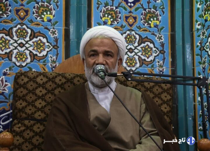 نماز جمعه قلب تپنده‌ آگاهی‌بخشی و بصیرت در جامعه اسلامی است