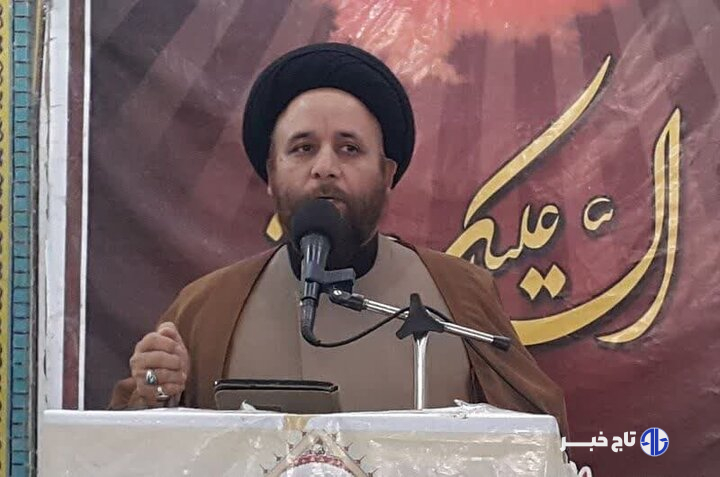 نماز جمعه نهادی مردمی و بلندگوی مطالبات است
