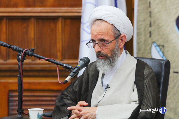 پذیرش مذاکره با دشمن آشکار، گواهی از عدم باور به وعده‌های الهی است